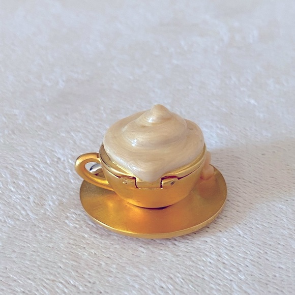 Estée Lauder Vintage 1999 Cafe Solid Perfume Compact with Beautiful Perfume. - Picture 8 of 10